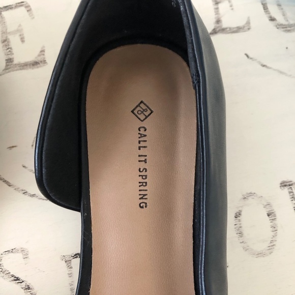 Black Flats, Slip Ons, Pointed Toe, Gold Colour Trim, Nice Condition - Picture 10 of 15